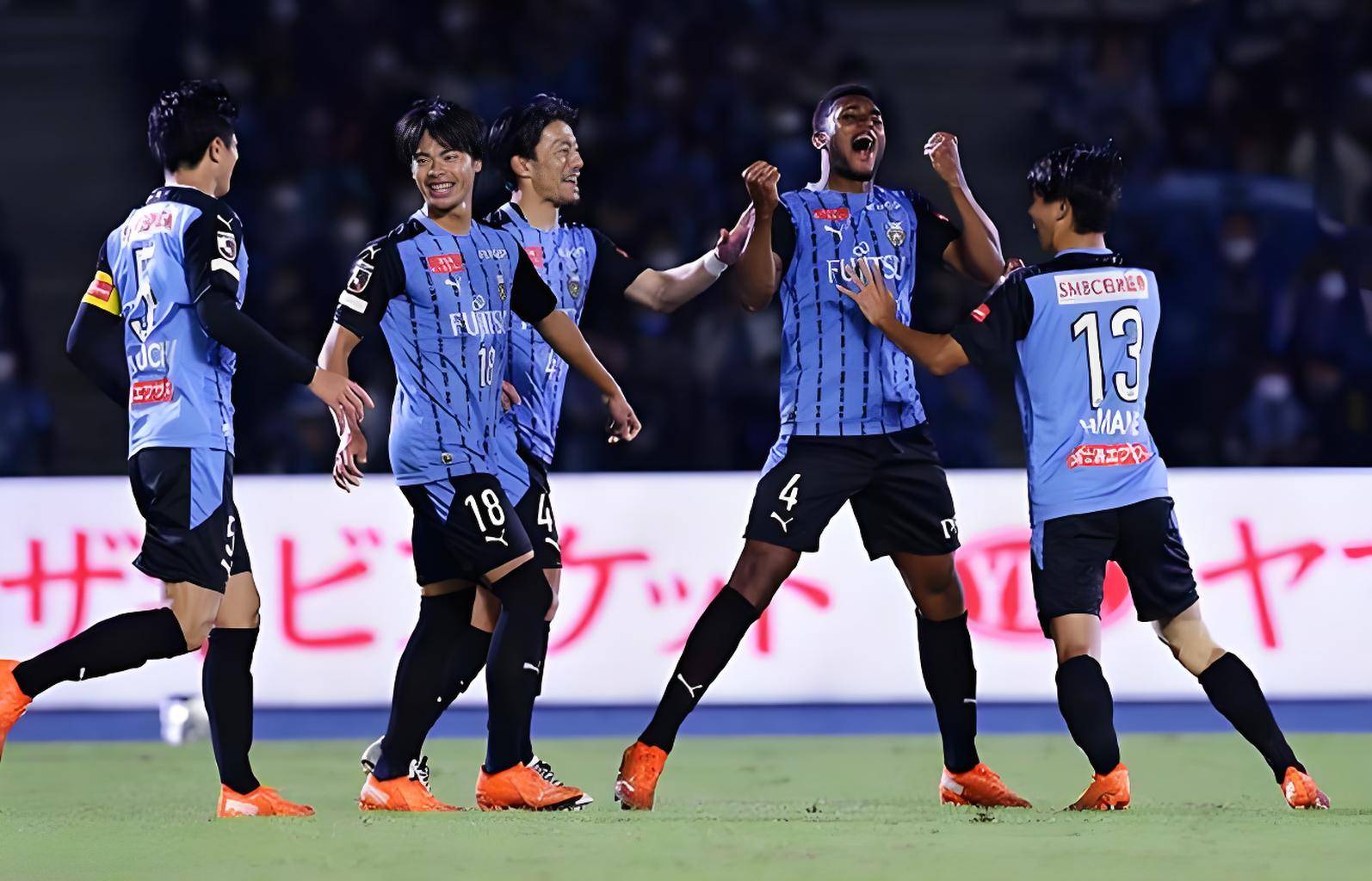 东京FC主场大胜，成功晋级下一轮比赛