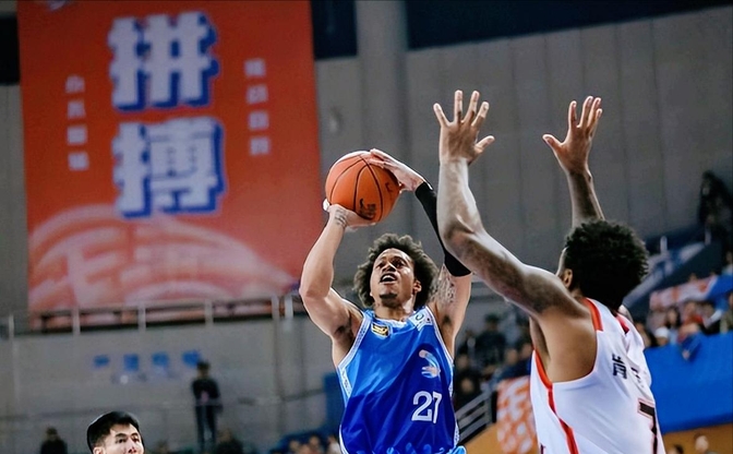 关于球队神奇逆袭,重新点燃夺冠希望的信息 关于球队神奇逆袭,重新点燃夺冠希望的信息