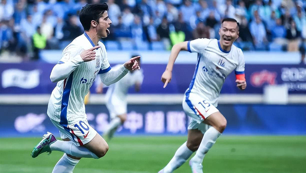 热血对抗:泰达PK申花谁将在赛场上占据优势?的简单介绍 热血对抗:泰达PK申花谁将在赛场上占据优势?的简单介绍