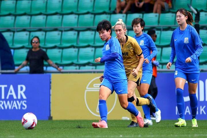 开云体育入口-全场对决场：双方你来我往角逐激烈